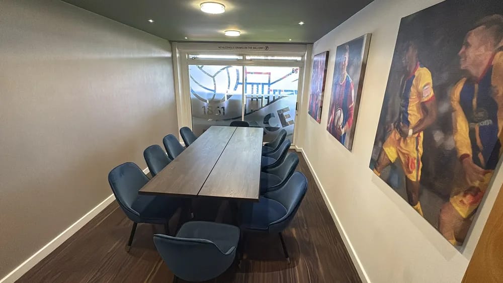 Executive Box 29 verified photo